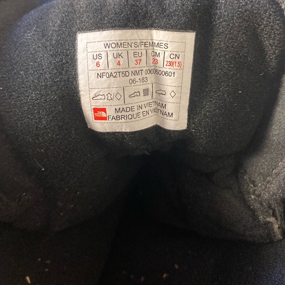 The North Face Black Thermoball Utility Mid Winter Waterproof Boots - Picture 8 of 8